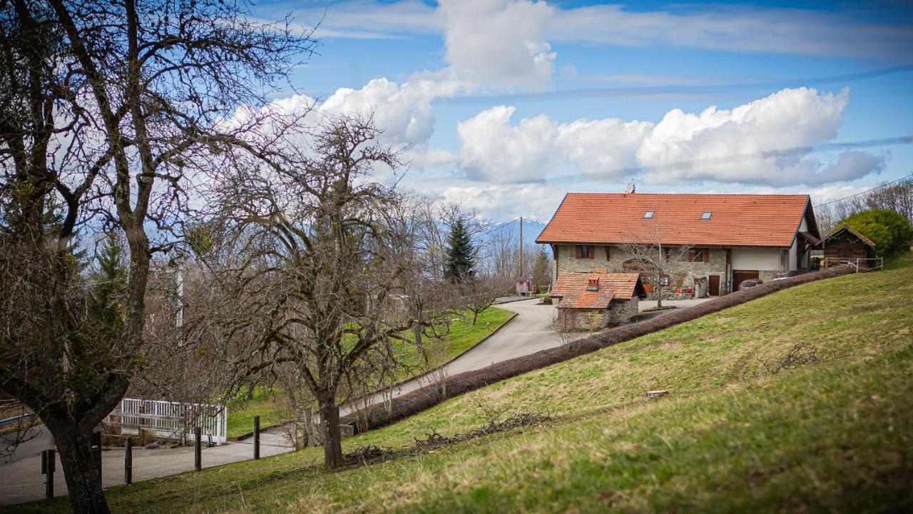 Le Bonheur Dans Le Pre Hotel Lucinges Eksteriør billede